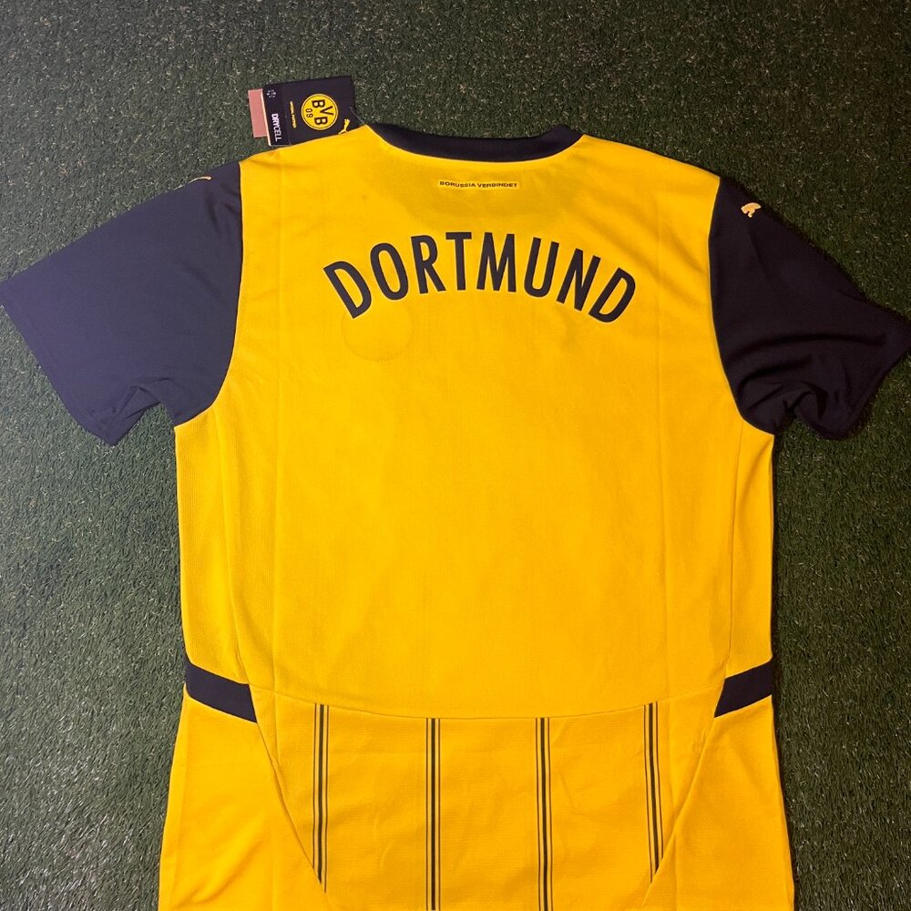 BVB Borussia Dortmund 24/25 Authentic Home Jersey - Picture 3 of 4